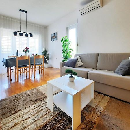 Apartment Violetta-Punta Умаг Экстерьер фото
